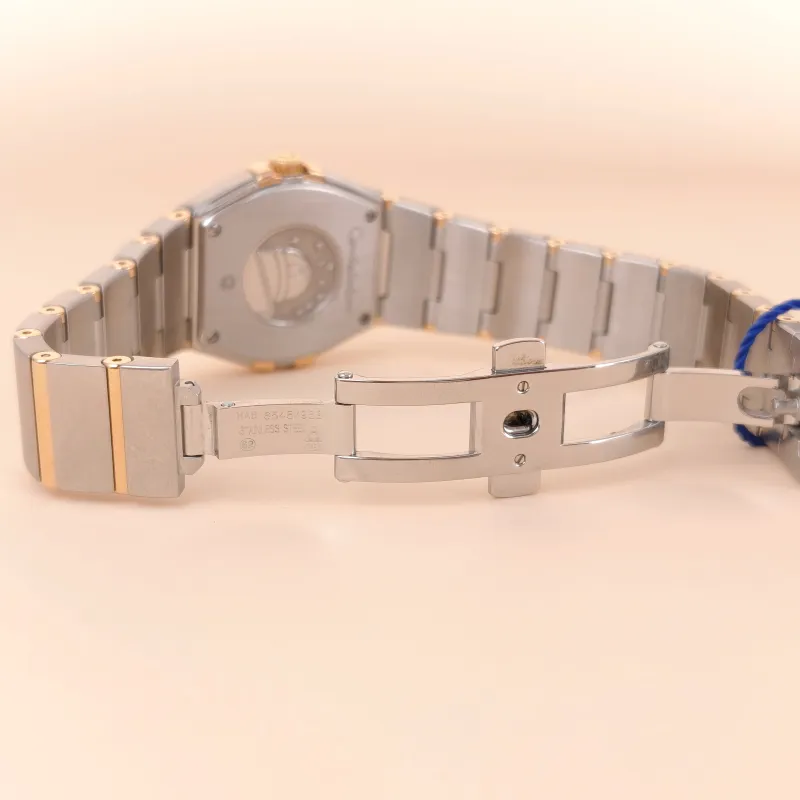 OMEGA Watch Watch One Size 27 — cover view 6 of 9