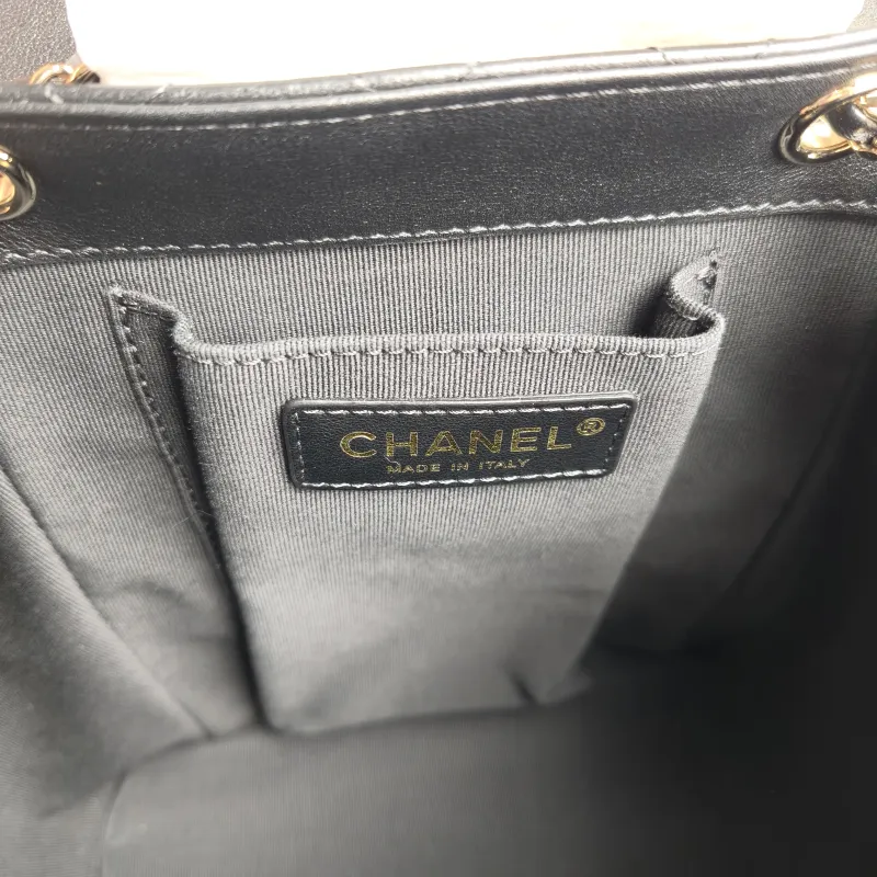 Chanel Backpack Duma Black Calfskin Large 21 × 13 × 23 cm — detail view 4 of 13