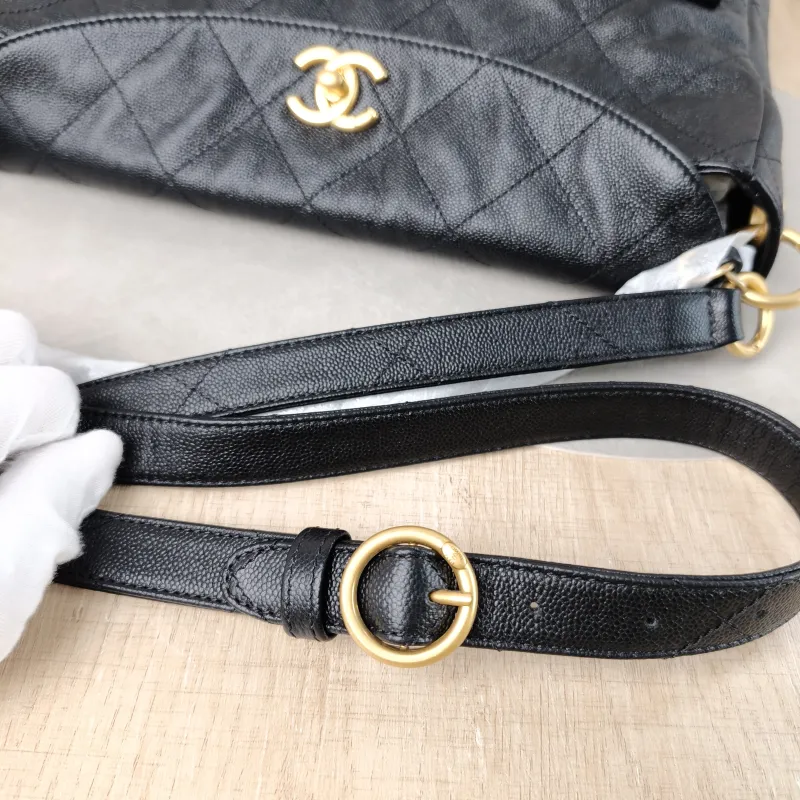 Chanel Shoulder Bag Supple Twins Hobo Black Grained Calfskin Large 30 × 5 × 21.5 cm — detail view 9 of 15