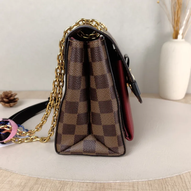 Louis Vuitton Shoulder Bag VAVIN Red · PVC Small 25 × 9.5 × 17 cm — detail view 8 of 14