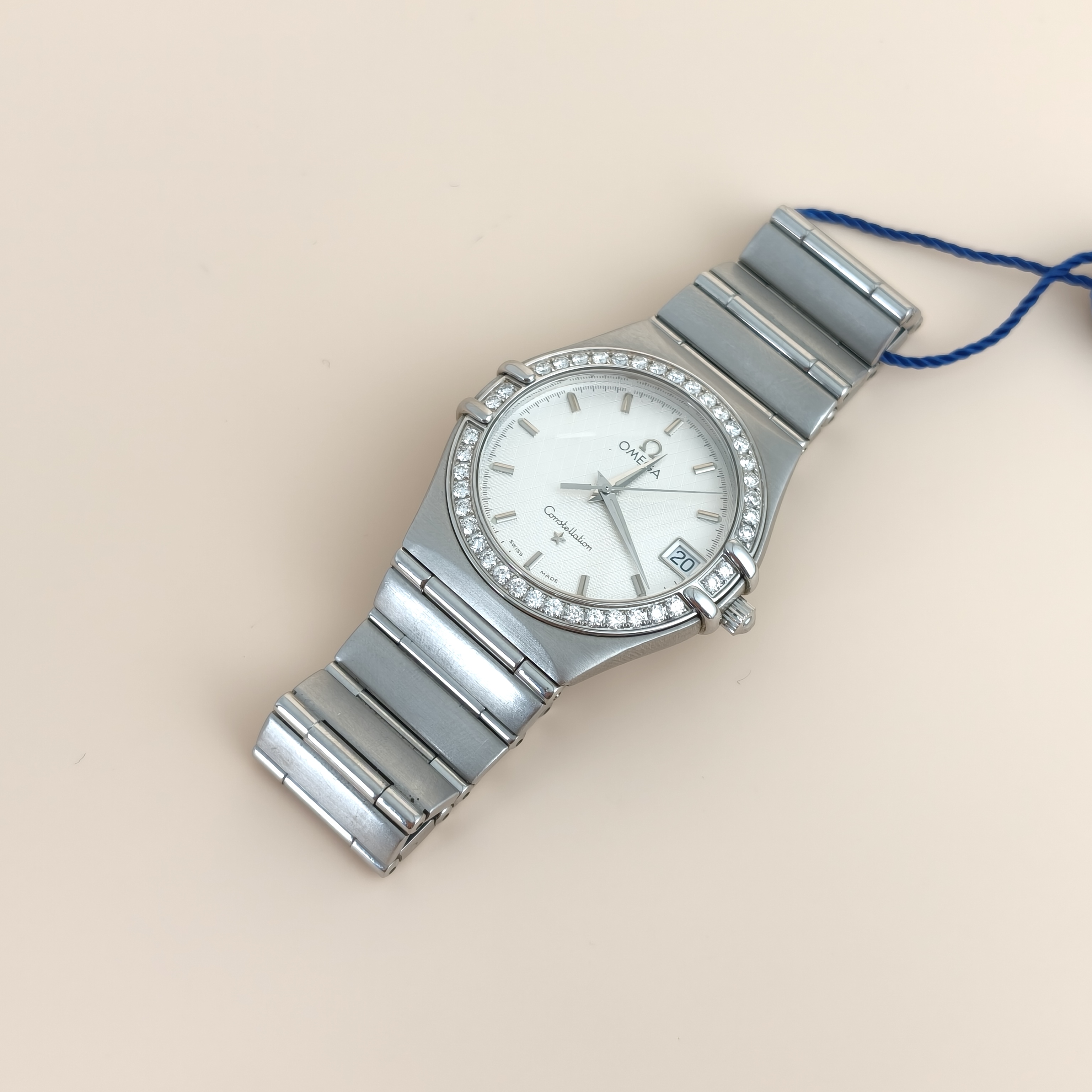 OMEGA Watch Watch White One Size34 — cover view 4 of 7
