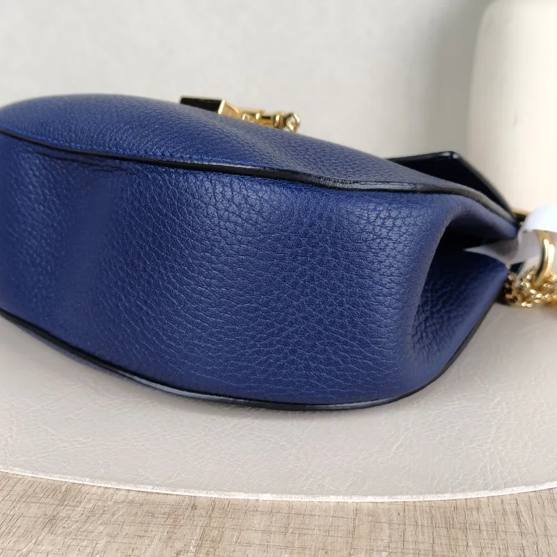 Chloé Crossbody Bagdrew Blue Calfskin One Size23 × 8 × 21 cm — detail view 2 of 11