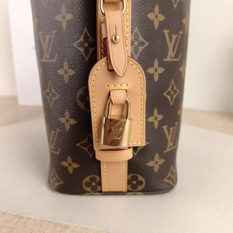 Louis Vuitton Top Handle Bag ALL IN BB Monogram PVC BB 16 × 12 × 18 cm — detail view 5 of 11