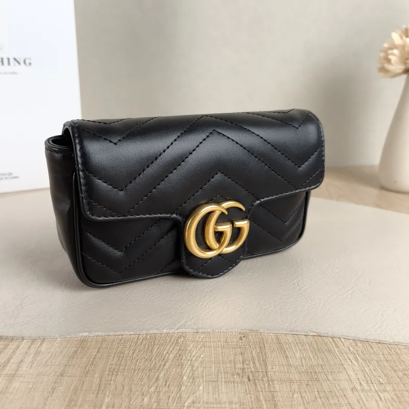 GUCCI Crossbody Bag GG Marmont Mini Marmont Mini Black Calfskinmini16.5 × 4.5 × 9.5 cm — cover view 2 of 6