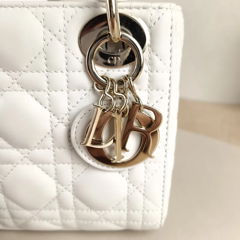 DIOR Crossbody Bag Lady Lady Dior Bag White Lambskin Mini 17 × 7 × 15 cm — detail view 3 of 11