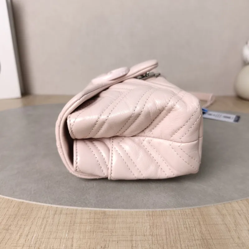 GUCCI Crossbody Bag GG Marmont Marmont Shoulder Bag Pink Calfskinmini20 × 6.5 × 12 cm — detail view 11 of 16
