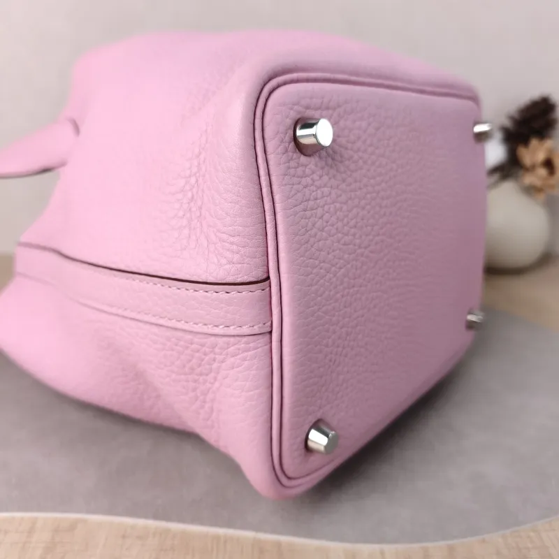 Hermès Top Handle Bag Picotin Lock 18 18 X9Mauve Sylvestre Taurillon Clemence TC Calfskin Small 18 × 13 × 18 cm Z — detail view 8 of 12