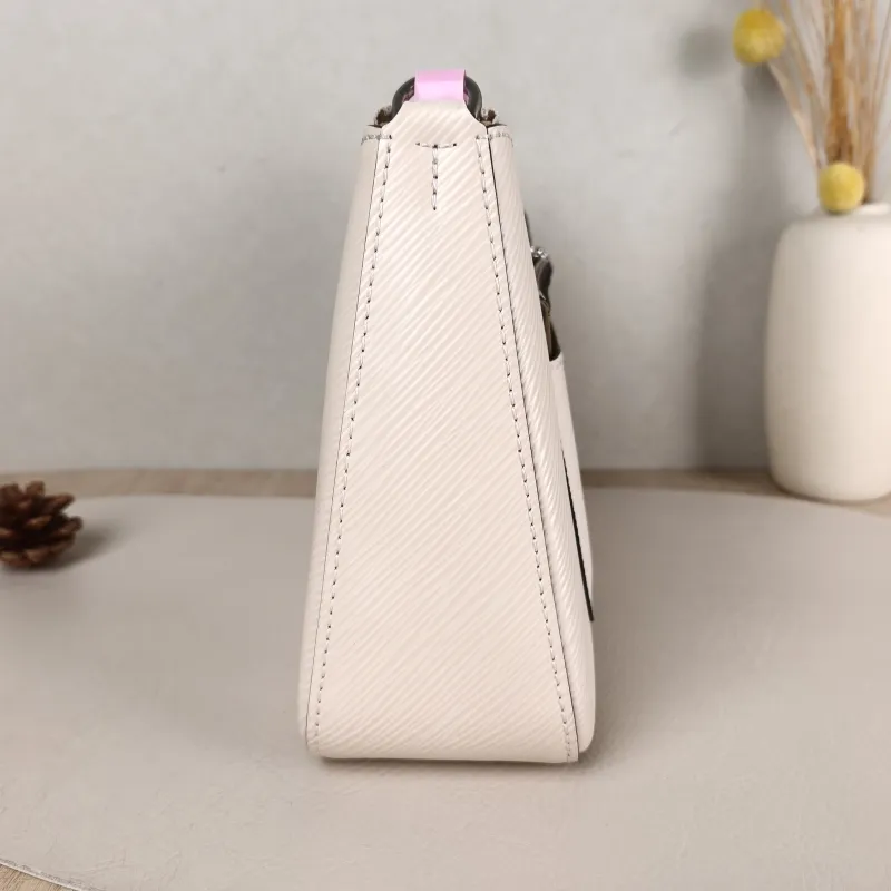 Louis Vuitton Crossbody Bag MARELLE White Epi Embossed Calfskin Small 25 × 8 × 15 cm — detail view 4 of 16