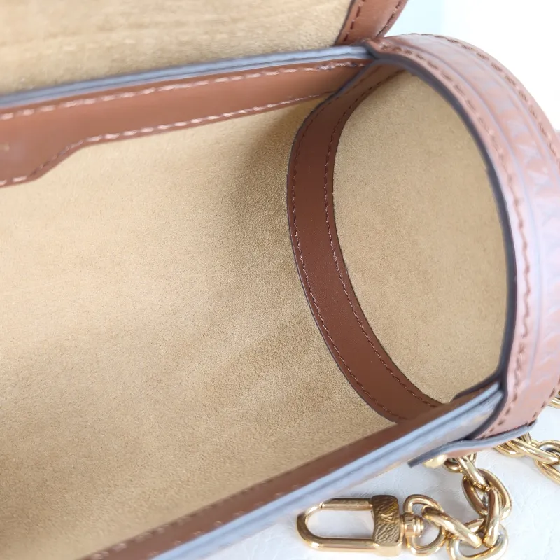 Louis Vuitton Crossbody Bag Papillon Trunk Monogram PVC Small19 × 9 × 9 cm — detail view 3 of 12