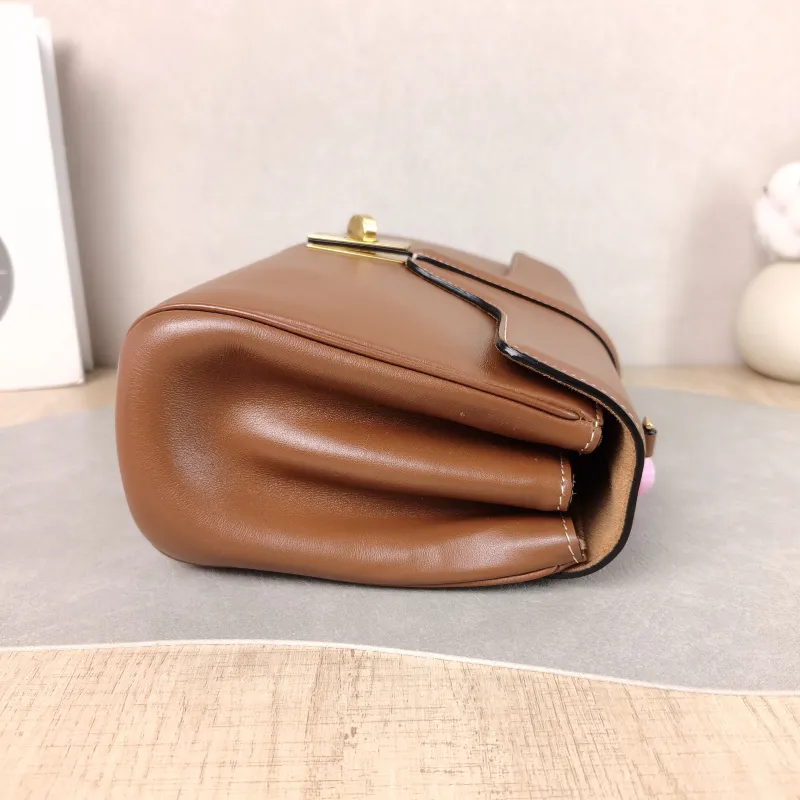 CELINE Shoulder Bag Soft 16Shoulder Bag Caramel Calfskin Small 23 × 9 × 15 cm — detail view 13 of 14