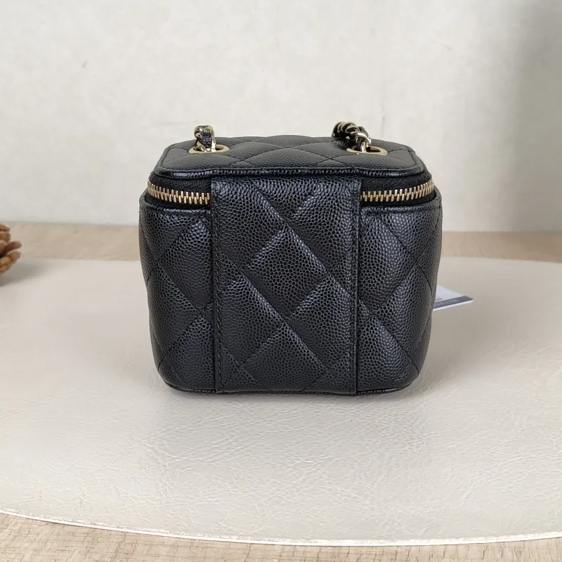 Chanel Crossbody Bag Edition Black Grained Calfskinmini11 × 7 × 9 cm — cover view 2 of 5