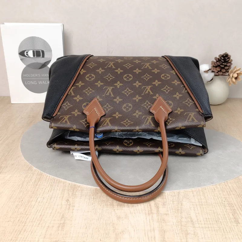 Louis Vuitton Top Handle Bag W Tote Black · Monogram PVC · Calfskin One Size35 × 11 × 25 cm — detail view 11 of 14