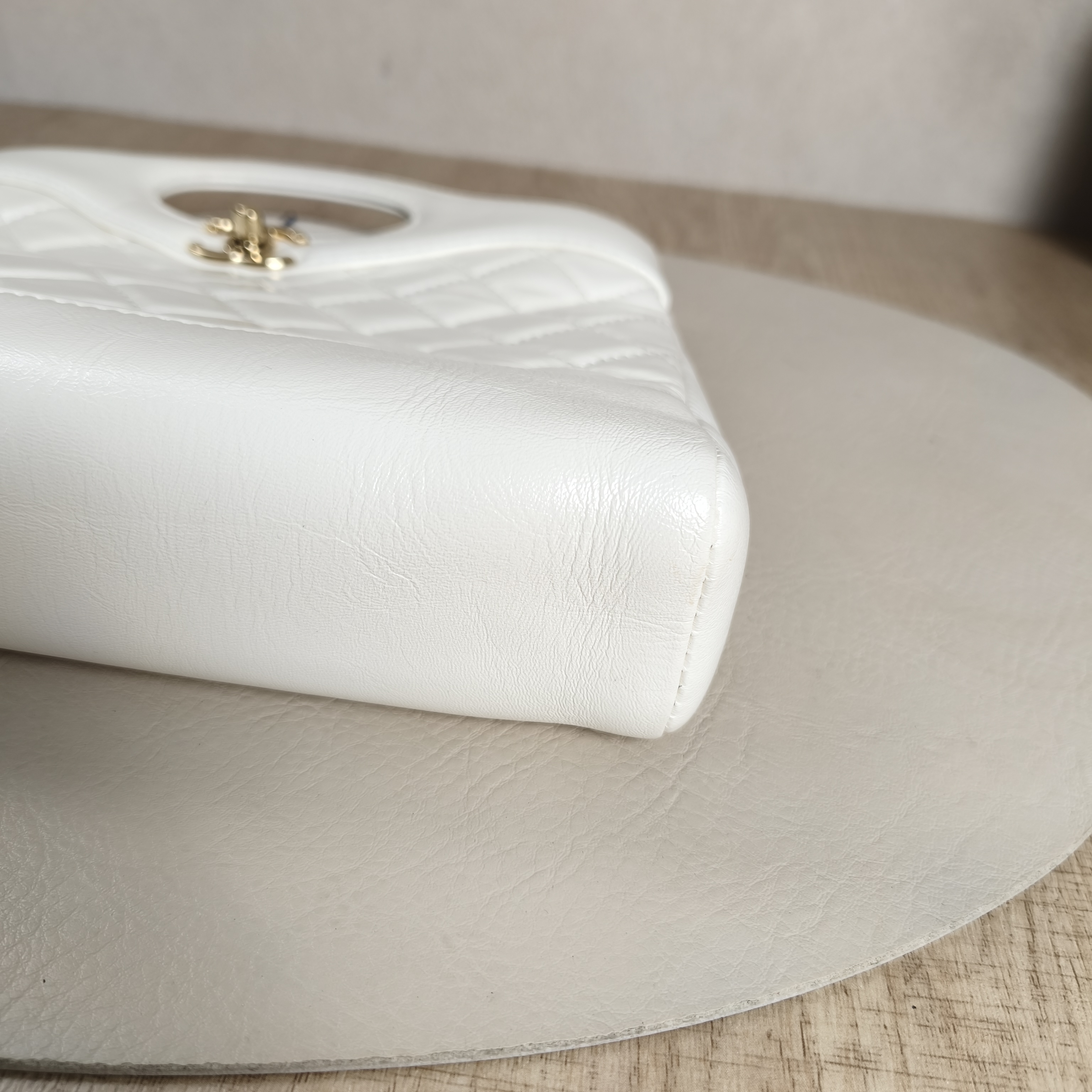 Chanel Crossbody Bag31Bag White Calfskinmini23 × 5.5 × 22 cm — cover view 10 of 10