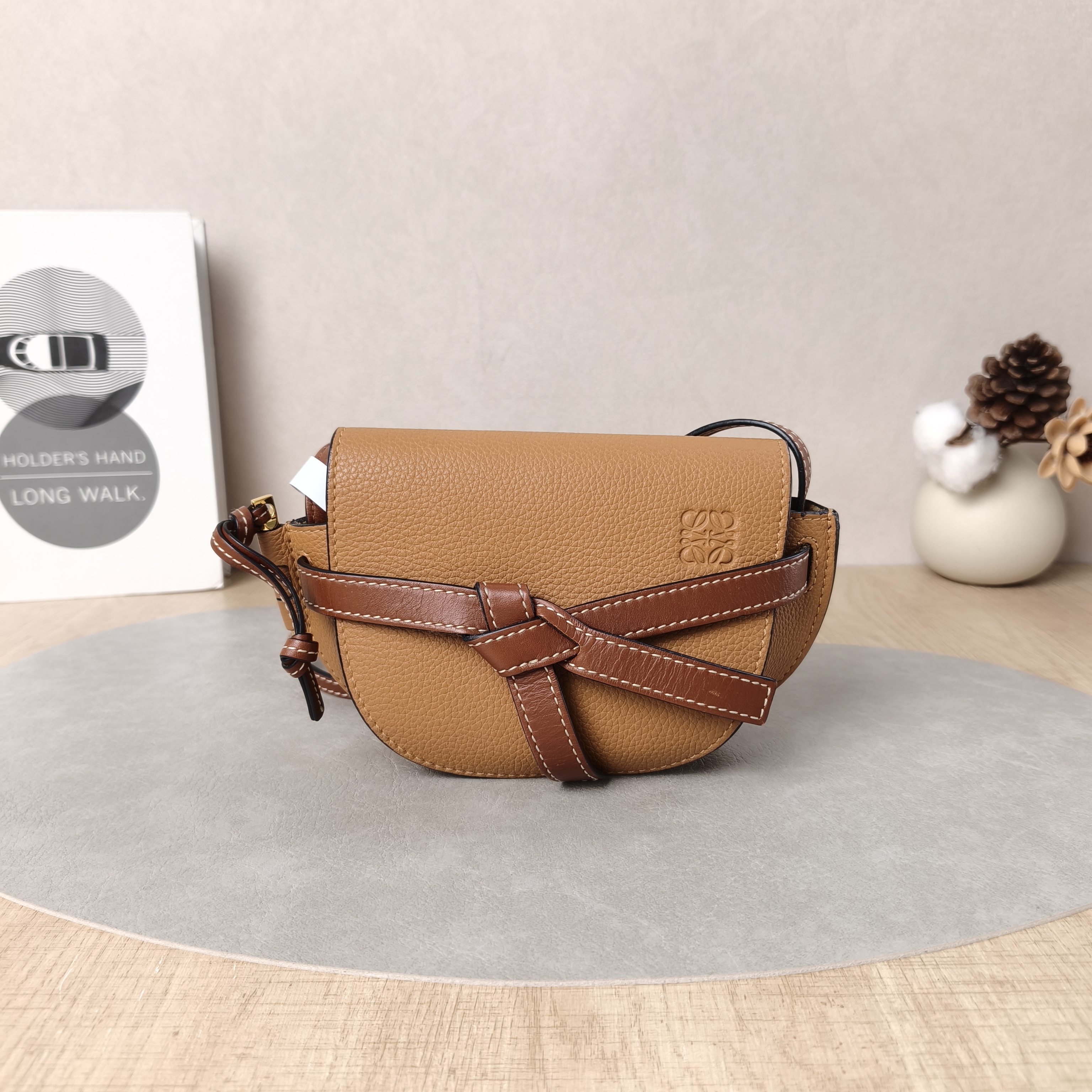 LOEWE Crossbody Bag Gate Brown Calfskinmini15 × 8 × 12.5 cm
