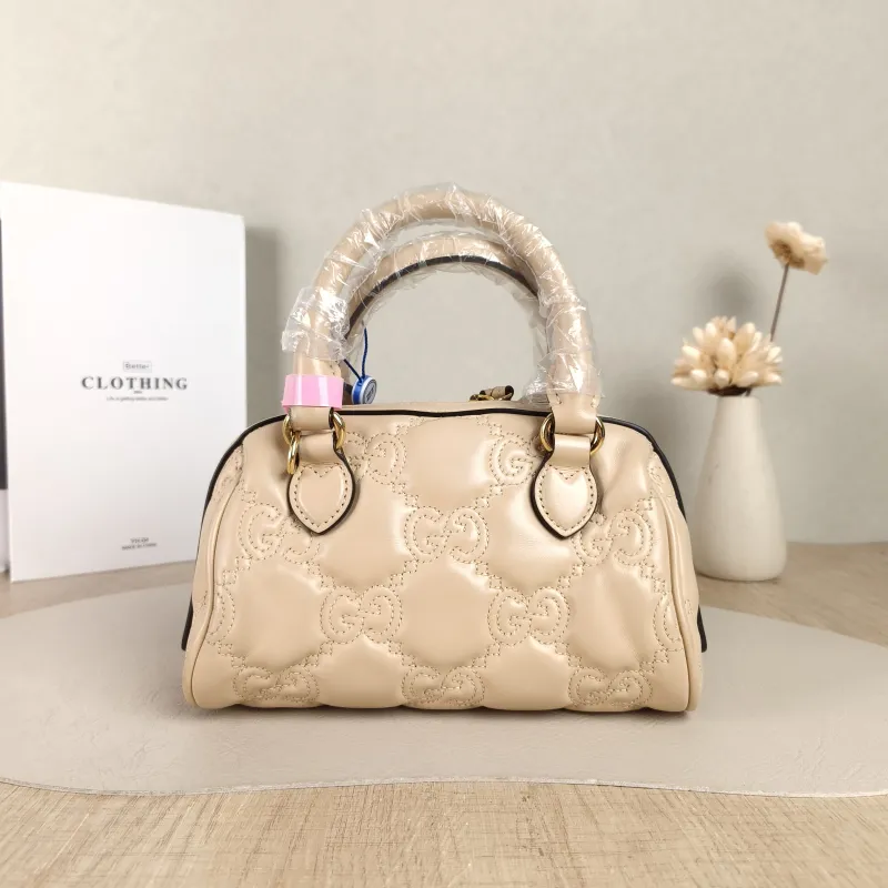 GUCCI Crossbody Bag GG matelasse Taupe Calfskin Mini 19 × 11 × 13 cm — cover view 4 of 5