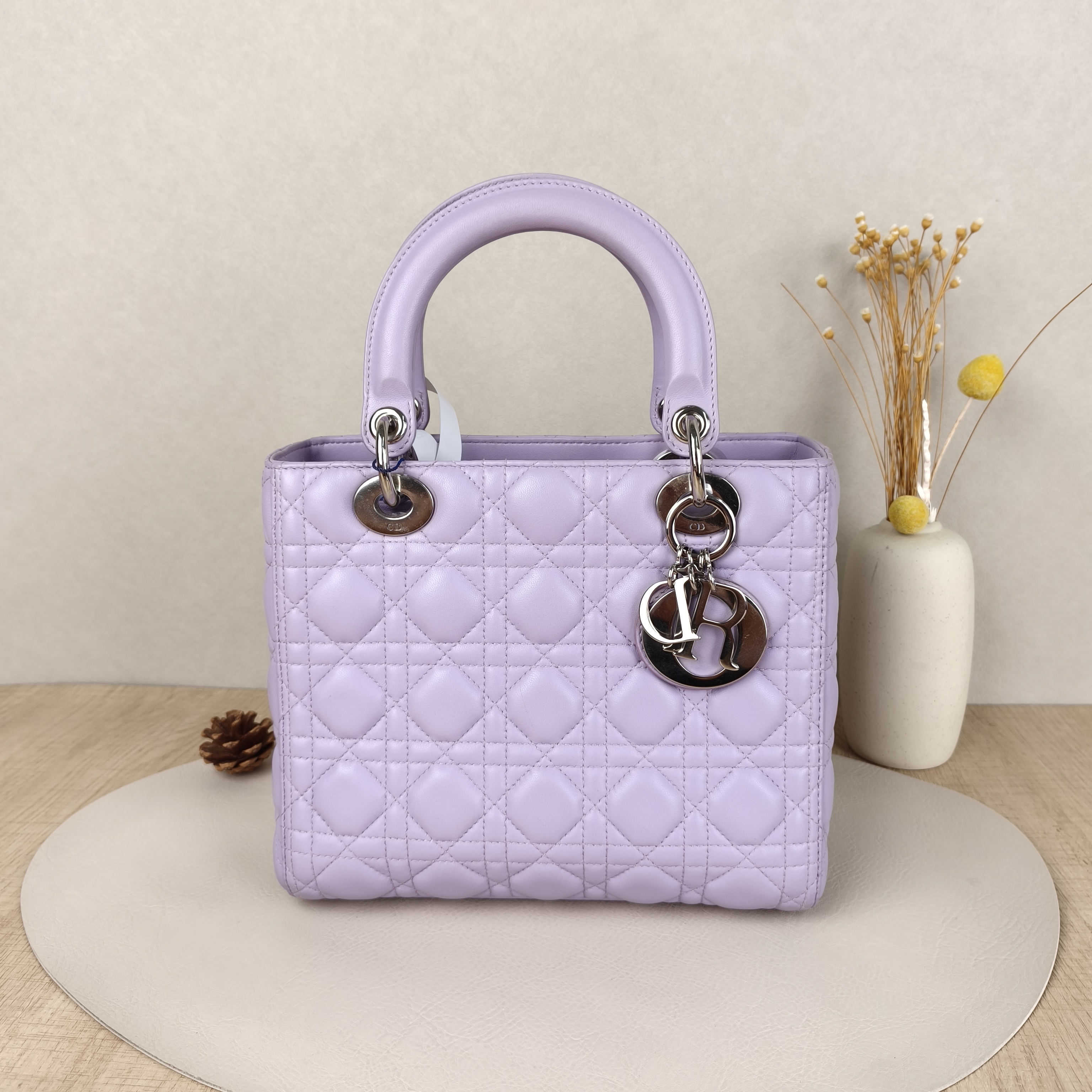 DIOR Top Handle Bag Lady Lady Dior Bag Lambskin Medium24 × 12 × 21 cm