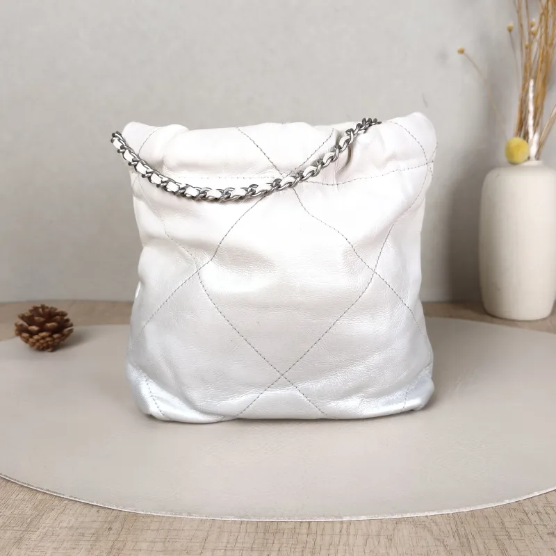Chanel Shoulder Bag22Bag White CC alfskinmini20 × 6 × 19 cm — cover view 3 of 5
