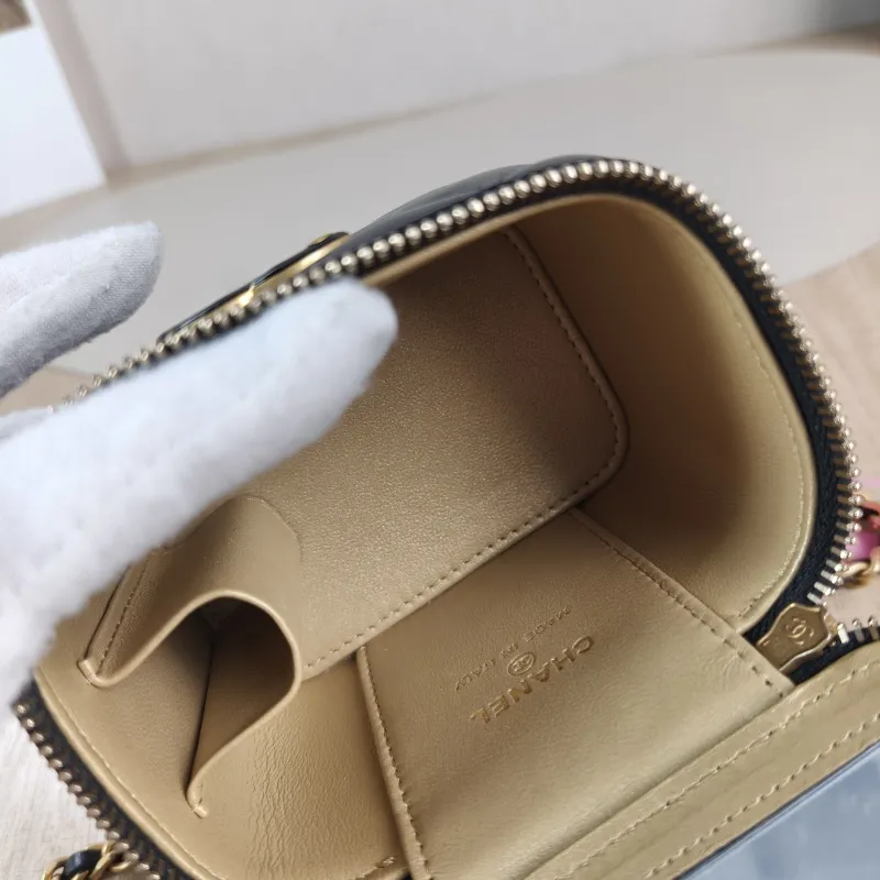 Chanel Crossbody Bag C Edition Black Lambskin One Size 11 × 7 × 9 cm — detail view 9 of 12