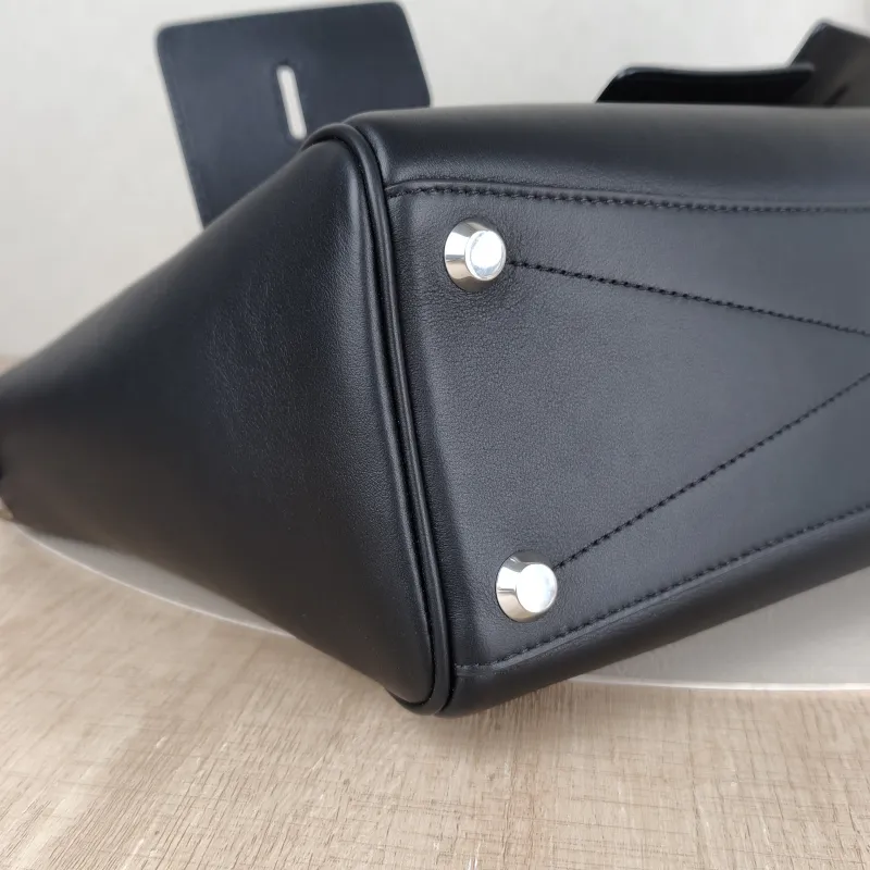 BALENCIAGA Top Handle Bag Bel air Black Calfskin Small 30 × 12 × 20.5 cm — detail view 5 of 12