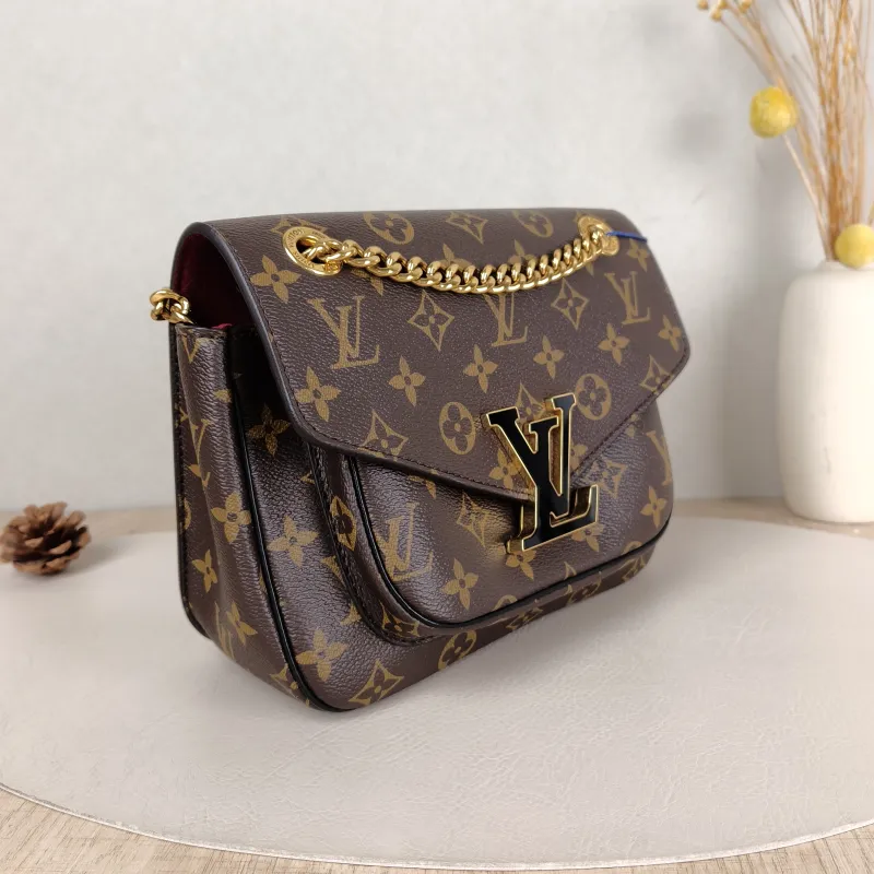 Louis Vuitton Crossbody Bag Passy Messenger Bag Monogram PVC Small 23 × 9 × 17 cm — cover view 6 of 6