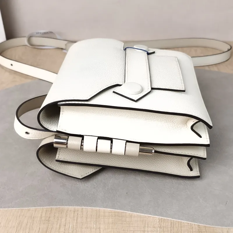 Hermès Crossbody Bag Twins 10 Evercolor Calfskin One Size 18 × 6 × 16 cm D — detail view 5 of 11