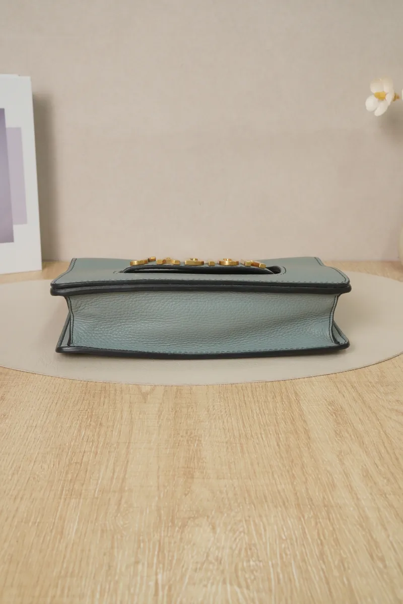 DIOR Chain Bag Calfskin17 · 25 × 6 × 16.5 cm — cover view 5 of 7