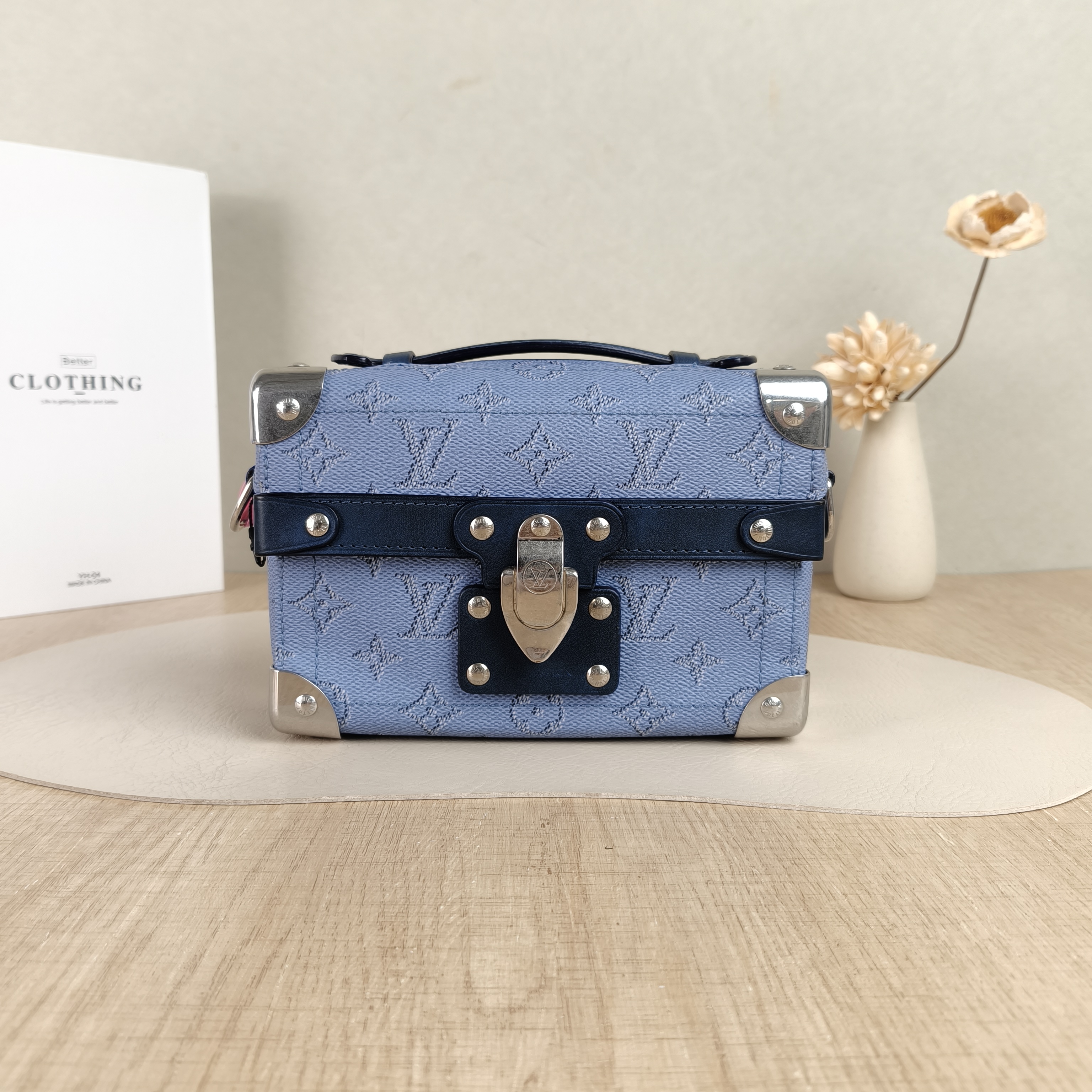 Louis Vuitton Crossbody Bag Soul Trunk Box Blue PVC One Size19 × 7 × 15 cm