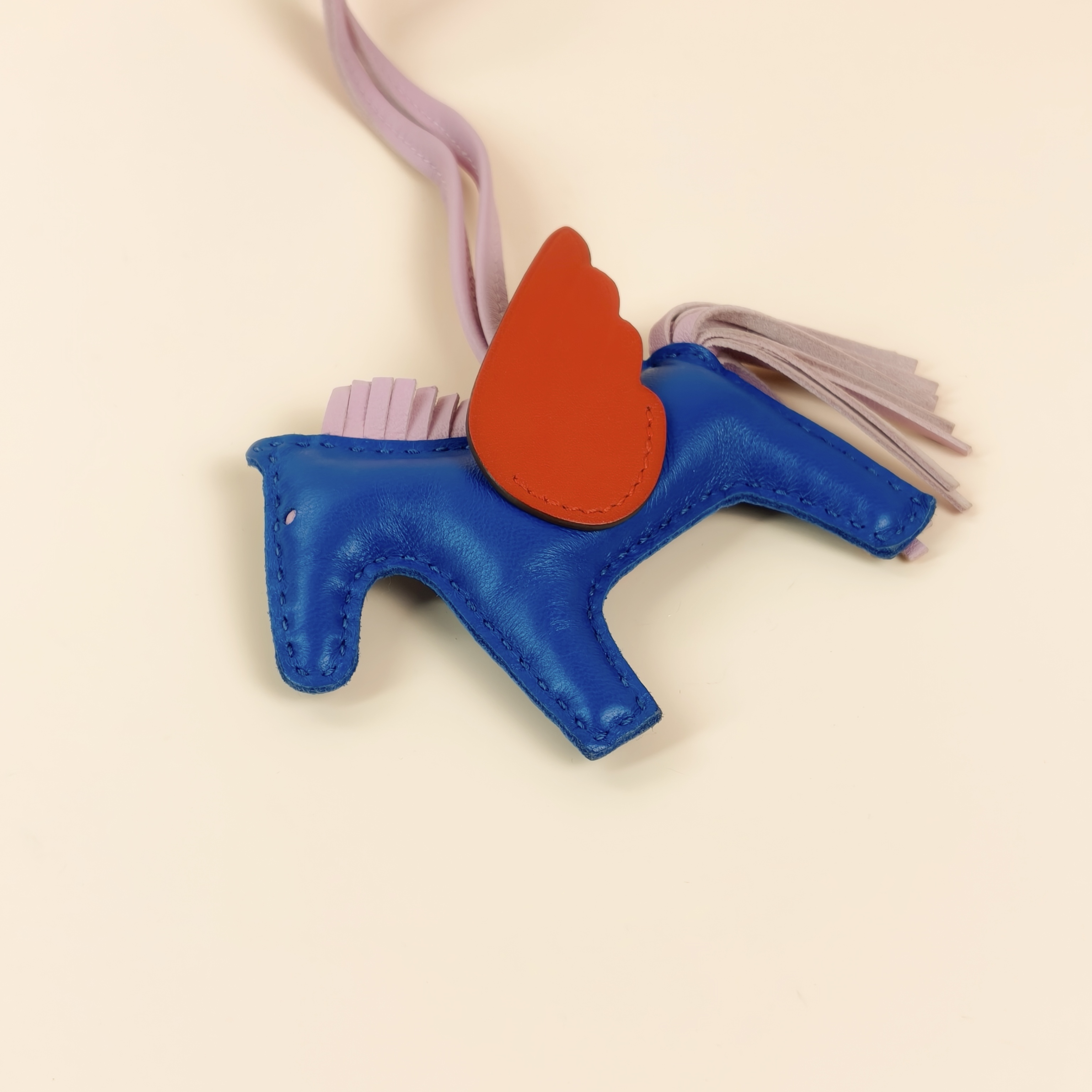 Hermès Charm Charm Red Blue Pink One Size — cover view 5 of 6