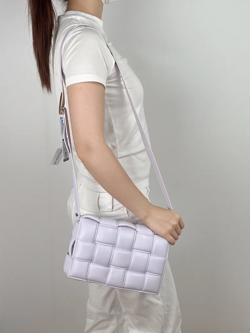 Bottega Veneta Crossbody Bag Padded Cassette Woven Lambskin Medium26 × 8 × 18 cm — on-model view 1 of 2