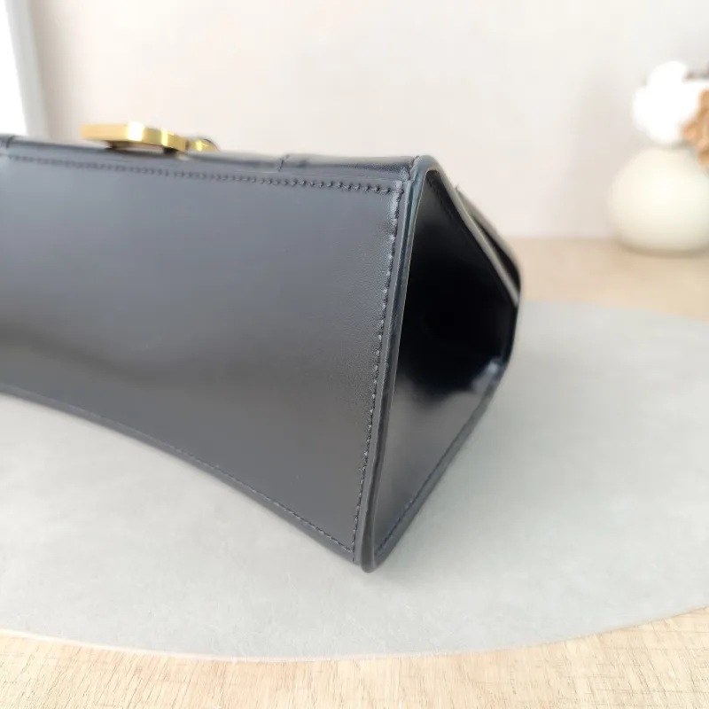 BALENCIAGA Crossbody Bag Hourglass Hourglass Bag Black Calfskin S 23 × 10 × 14 cm — detail view 9 of 14