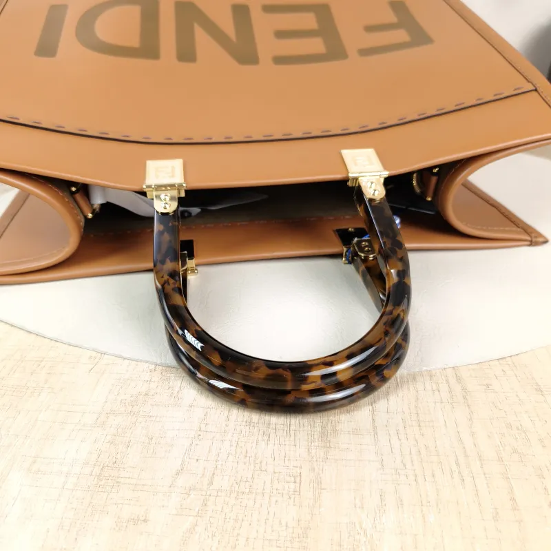 FENDI Top Handle Bag Sunshine Shopping Tote Caramel Calfskin Medium 35 × 17 × 31 cm — detail view 1 of 10