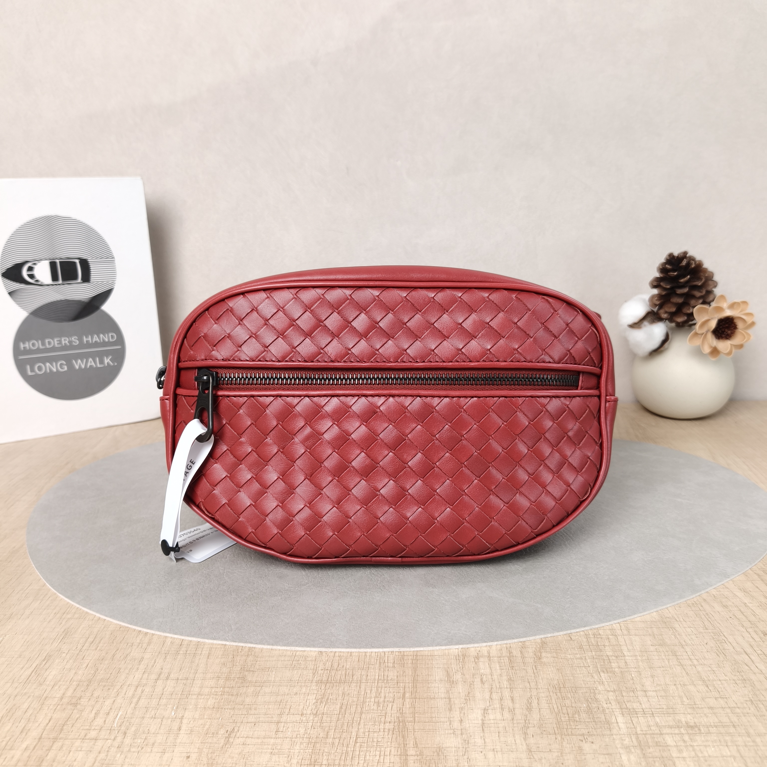 Bottega Veneta Belt Bag Belt Bag Red Calfskin One Size25 × 6 × 15 cm