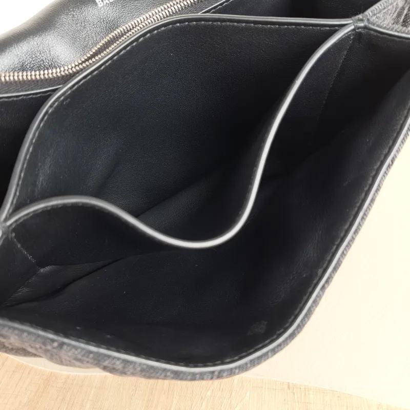 BALENCIAGA Shoulder Bag CRUSH Chain Bag Grey Medium 30 × 13 × 20 cm — detail view 7 of 12