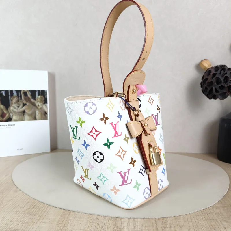 Louis Vuitton Top Handle Bag ALL IN BB Multicolore PVC BB 16 × 12 × 18 cm — cover view 4 of 6