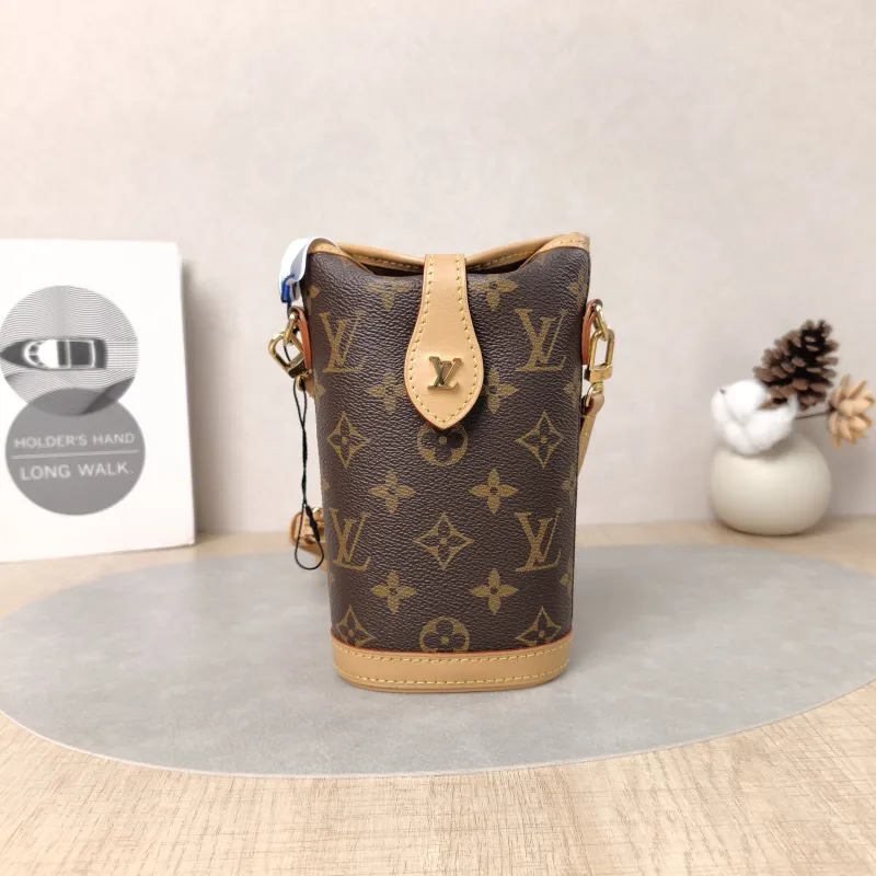 Louis Vuitton Crossbody Bag Fold Me Monogram PV Cmini14.5 × 6.5 × 18 cm