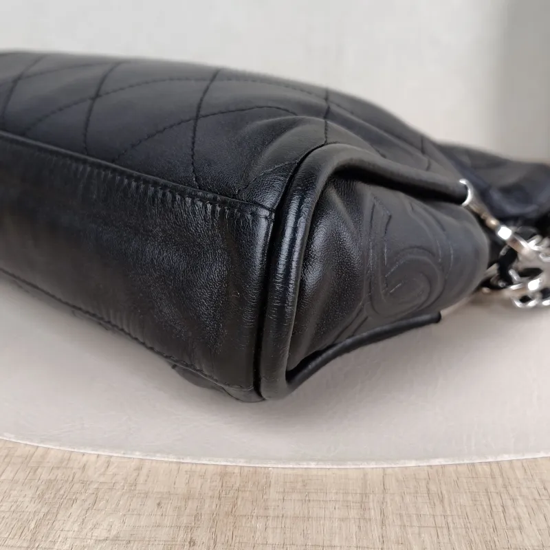 Chanel Crossbody Bag Hobo C Black Lambskin One Size 26 × 8 × 23 cm 10 — detail view 7 of 14