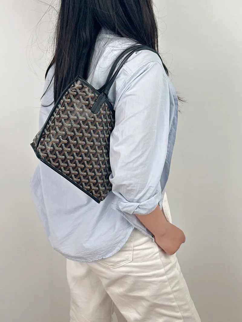 GOYARD Top Handle Bag ANJOU Shopping Tote Black ine Canvas Mini 19.5 × 9 × 19.5 cm — on-model view 1 of 2