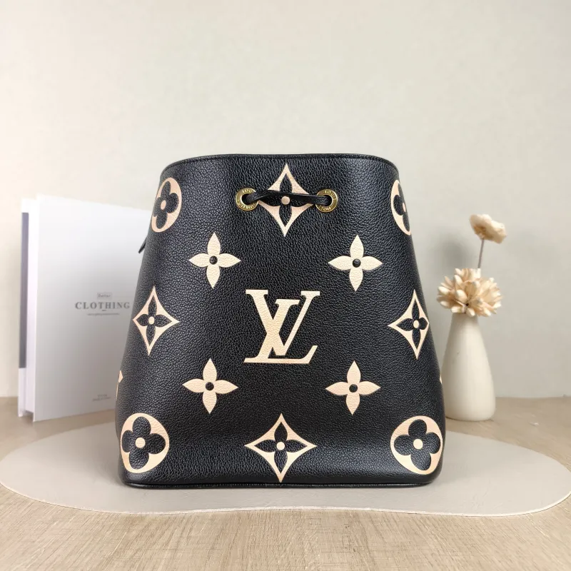 Louis Vuitton Shoulder Bag NÉONOÉ Bucket Bag Black · White Monogram Empreinte Embossed Calfskin Medium 26 × 17.5 × 26 cm — cover view 3 of 5