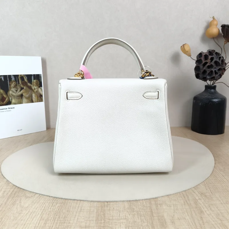 Hermès Shoulder Bag Kelly 25 Gold-Tone Hardware Grey Togo Calfskin Small25 × 7 × 17 cm — cover view 3 of 6