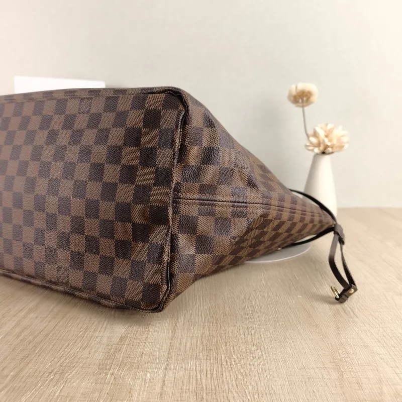 Louis Vuitton Shoulder Bag Neverfull Damier Ebene PVC Large 39 × 19 × 32 cm — detail view 2 of 10