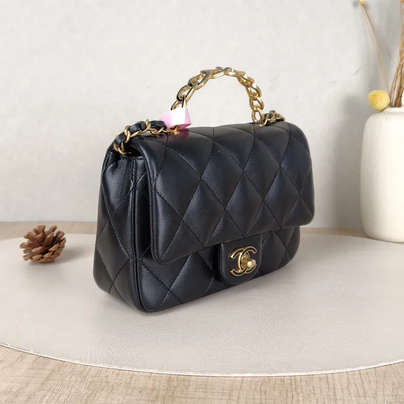 Chanel Crossbody Bag25c Black Lambskin One Size19 × 6 × 14 cm — cover view 2 of 5
