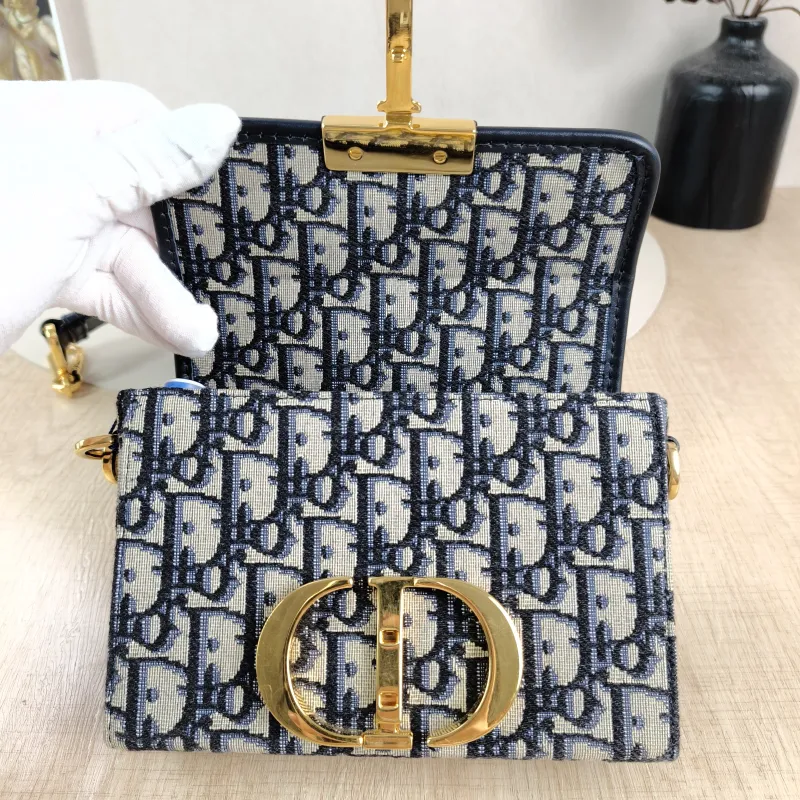 DIOR Crossbody Bag30Montaigne 30 Box Box Blue Canvasmini17.5 × 5 × 11.5 cm — detail view 4 of 12