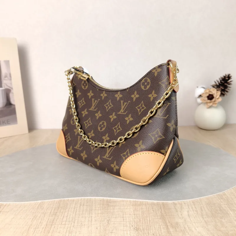 Louis Vuitton Crossbody Bag Boulogne PVC Small 26 × 9.5 × 16 cm — cover view 3 of 5