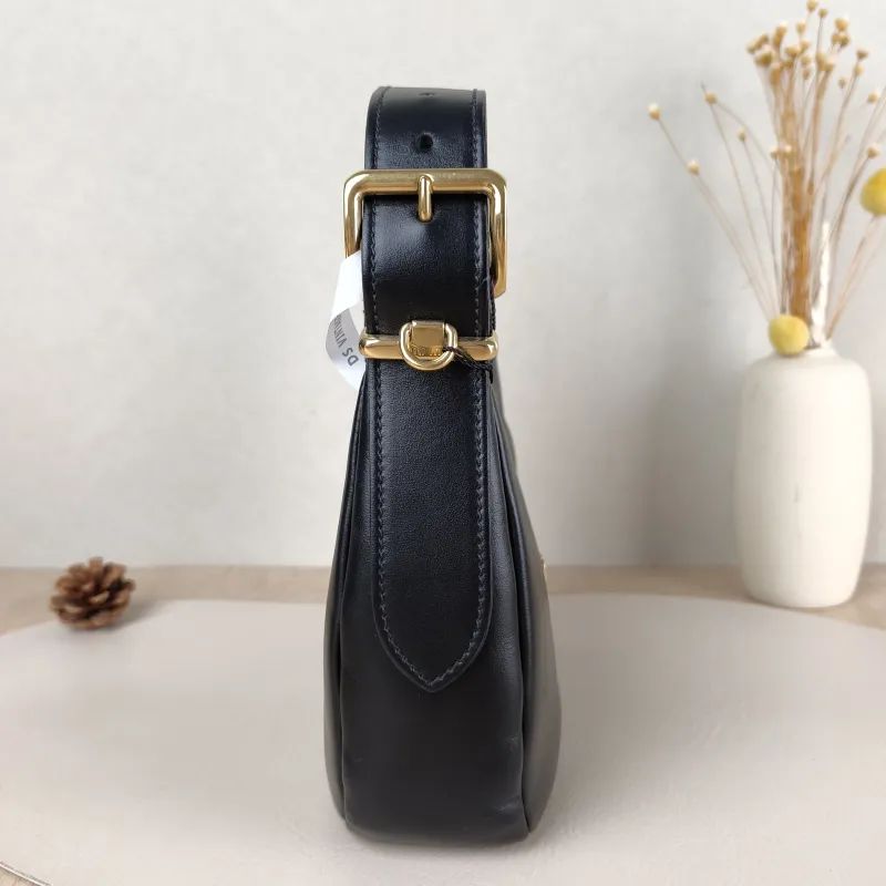 Miumiu Shoulder Bag Wander Hobo Black Calfskin Small20 × 6 × 17 cm — detail view 11 of 12