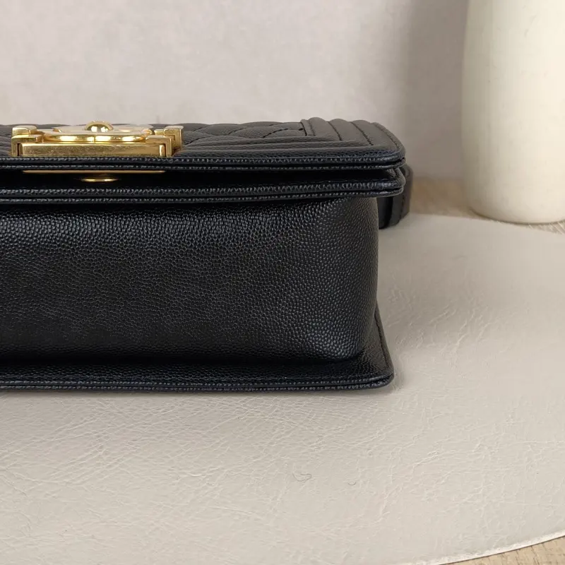 Chanel Crossbody Bag Le BoyBlack Grained Calfskin Small20.5 × 8.5 × 12 cm — cover view 9 of 9