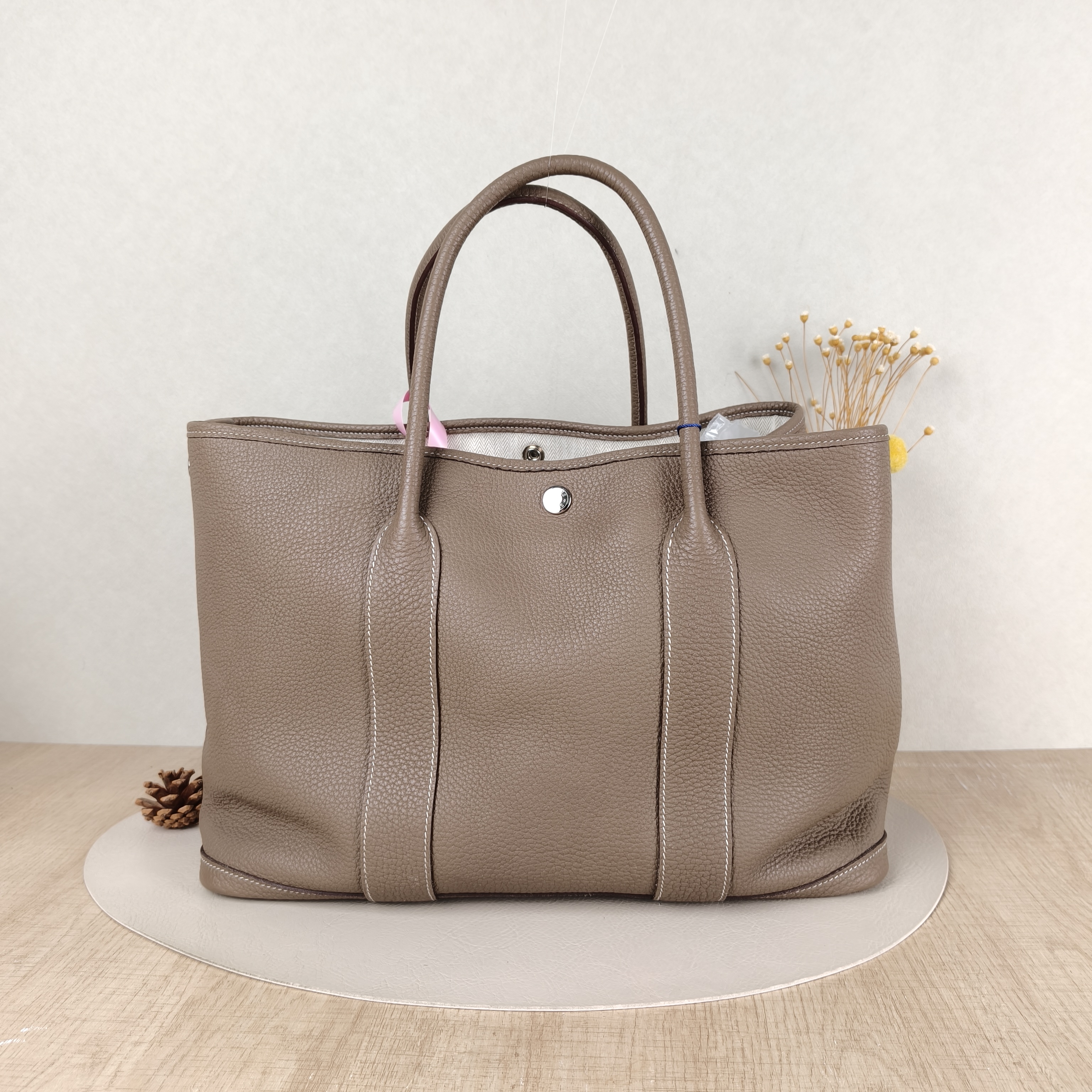 Hermès Top Handle Bag Garden Party 36 36 Negonda Calfskin Large36 × 17 × 26 cm — cover view 3 of 5