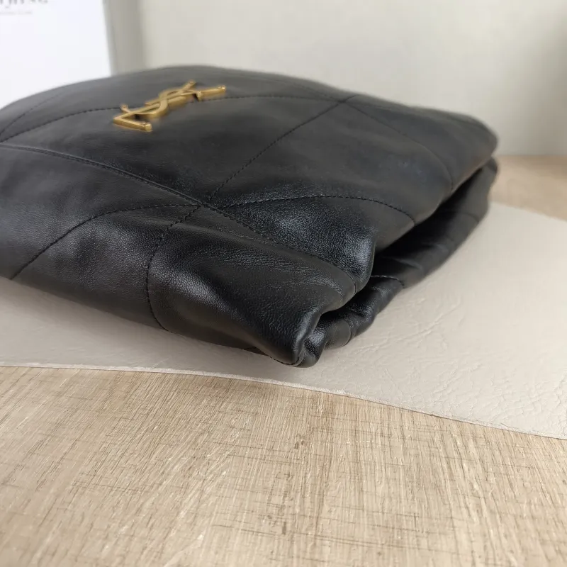 SAINT LAURENT Crossbody Bag JAMIE POCHON Black Lambskin Medium 27 × 3 × 34 cm — detail view 4 of 10