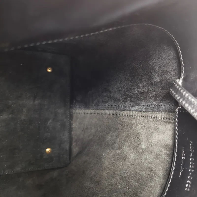 SAINT LAURENT Shoulder Bag LE 37 Black Calfskin Medium20 × 16 × 25 cm — detail view 8 of 12