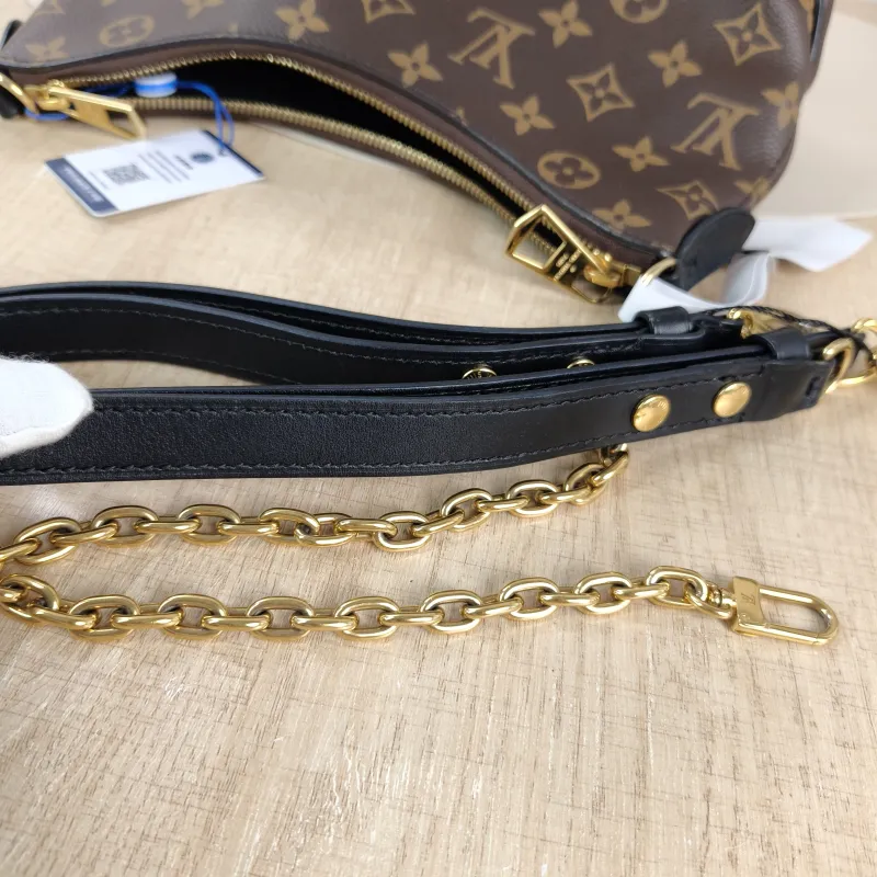 Louis Vuitton Crossbody Bag Boulogne PVC Small 26 × 9.5 × 16 cm — detail view 2 of 9