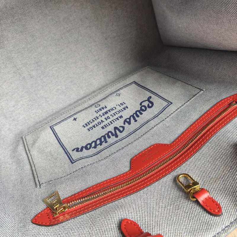 Louis Vuitton Top Handle Bag Onthego Large Blue Red Large 41 × 19 × 34 cm — detail view 4 of 10
